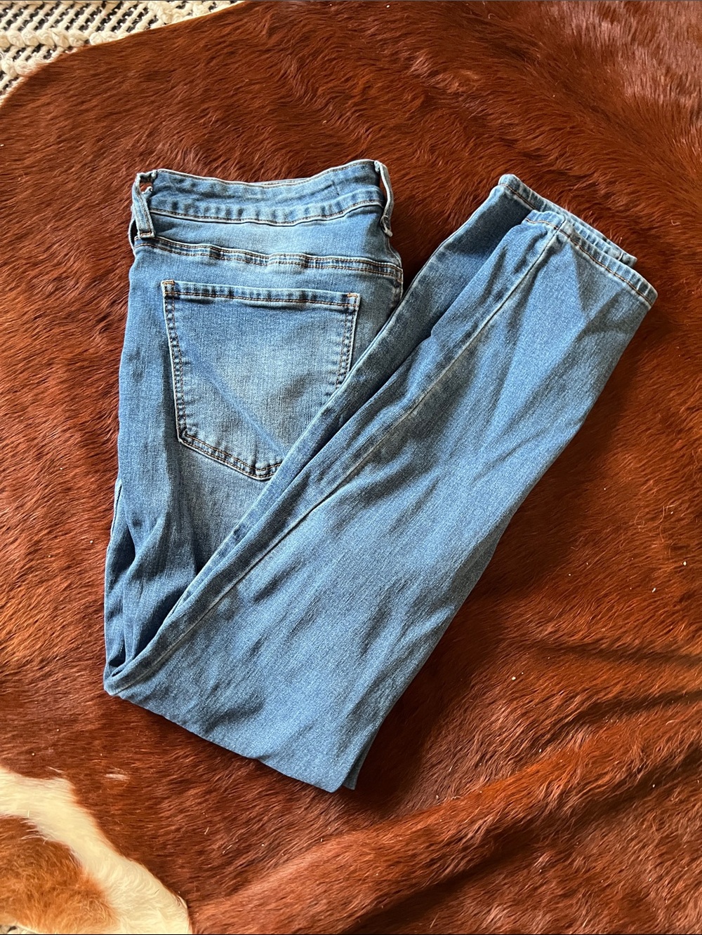 Tiffany & Co. Women's Skinny Jeans in Light Blue Denim